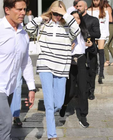 Jw Anderson twill-trimmed striped cotton-jersey rugby shirt worn by Kendall Jenner Milan, Italy September 19, 2019
