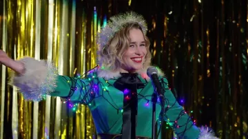 Multi color christmas light decoration used by Kate (Emilia Clarke) in Last Christmas