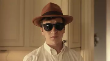 Ray-Ban Sunglasses worn by Gideon Gemstone (Skyler Gisondo) in The Righteous Gemstones (S01E02)