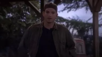 Carharrt grey Men’s Gray Rugged Flex Rigby Fleece-lined Shirt Jacket worn by Colt Bennett (Ashton Kutcher) in The Ranch Season 4 Episode 5