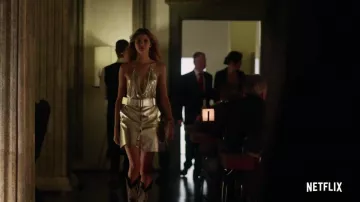 Vestido de fiesta usado por Chiara (Benedetta Porcaroli) en Baby (S02)