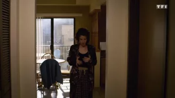 The kimono of Lea Dilallo (Paige Spara) in Good Doctor (S02E05)