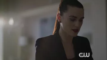 Black Earrings worn by Lena Luthor (Katie McGrath) in Supergirl Season 5