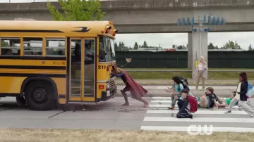 Converse Chuck Taylor Sneakers comme on le voit dans Supergirl de la Saison 5