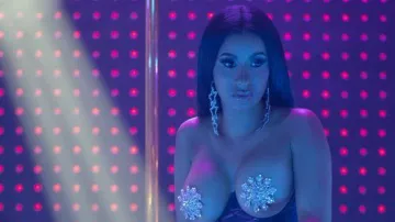 3 Étoiles Dangly de Boucles d'oreilles de Diamants Cardi (B) dans les Débrouillards