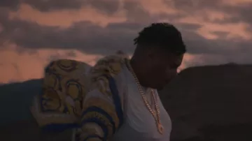 The shirt baroque-print worn by Naza in its clip Away From Me