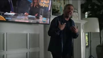 Sony 85 inch LED TV used by Mitch Kessler (Steve Carell) in The Morning Show (S01)