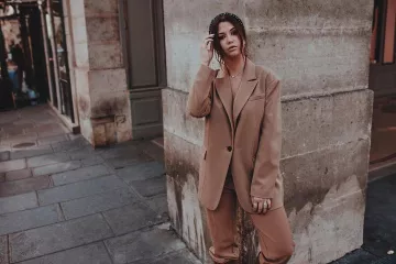 Blazer porté par EnjoyPhoenix sur le compte Instagram de @enjoyphoenix