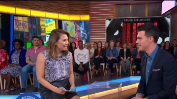 Rebecca taylor vegan leather faux-wrap skirt worn by Ginger Zee on Good Morning America Weekend September 25, 2019