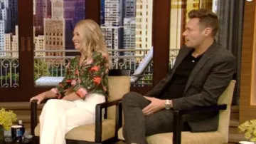 Roland mouret uppingham cady wide-leg pants worn by Kelly Ripa on LIVE with Kelly and Ryan September 26, 2019
