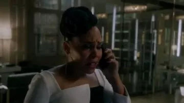 Roland mouret houghton 3/4-sleeve asymmetric-neck colorblock blouse worn by Tegan Price (Amirah Vann) in How to Get Away with Murder Season 6 Episode 1