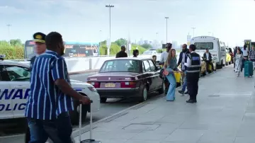 1989 Volvo 240 driven by May Parker (Marisa Tomei) in Spider-Man: Far from Home