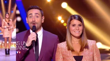 The short Dress tweed V-neck collar and ornaments sequins | Karine Ferri on Dancing with the Stars