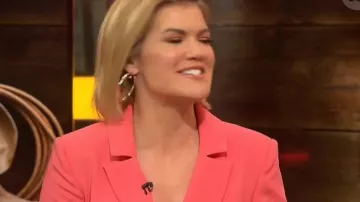 Blazer narrado colectivo usado por Sarah Harris en Studio 10 septiembre 27, 2019