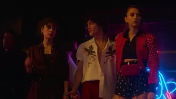 Diesel white embroidered shirt  worn by Valerio Montesinos Hendrich (Jorge López) in Elite S2E4