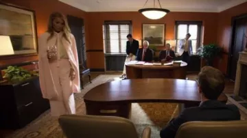 Duro olowu pink neck-tie silk-blend crepe cape worn by Georgina Hobart (Gwyneth Paltrow) in The Politician Season 1 Episode 2