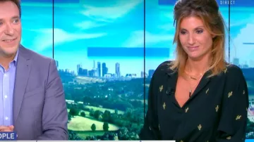 Blusa negra de cactus bordada de Caroline Ithurbide en William al mediodía del 01.10.2019