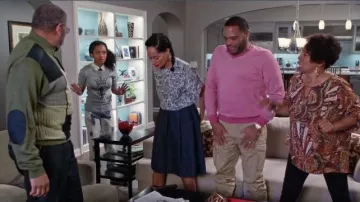 Ceremonia de apertura Komondor Dog Print Top usado por Rainbow Johnson (Tracee Ellis Ross) en negro Temporada 02 Episodio 21