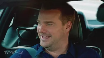 T-shirt bleu porté par G. Callen (Chris O'Donnell) dans NCIS: Los Angeles Saison 11 Épisode 2