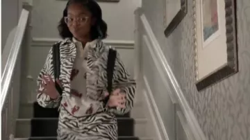 Coucher de soleil + Ressort Zebra Print Veste en jean porté par Diane Johnson (Marsai Martin), en black-ish Saison 6 Épisode 1