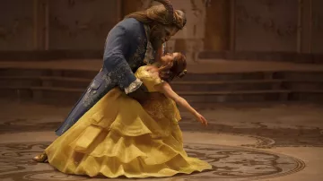 Disfraz infantil de Belle (Emma Watson) en La Bella y la Bestia