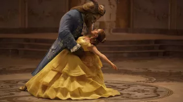 Traje infantil de lujo de Belle (Emma Watson) en La Bella y la Bestia