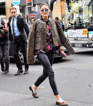 Giambattista valli chaqueta con estampado de leopardo adornada con cristal usada por Olivia Palermo Giambattista Valli Fashion Show 30 de septiembre de 2019