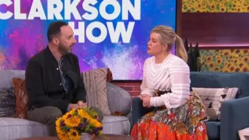 Cinturón de cuero de hebilla barroca Versace usado por Kelly Clarkson en The Kelly Clarkson Show 3 de octubre de 2019
