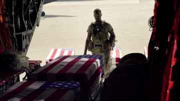 Military tactical vest used by Corey Hawkins in 6 Underground