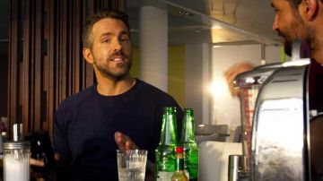 Heineken Beer drunk by One (Ryan Reynolds) in 6 Underground