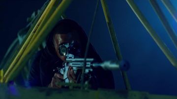 Telescope sniper used by (Corey Hawkins) in 6 Underground