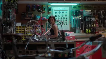 Road bike used by Cate (Alexandra Shipp) in Jexi