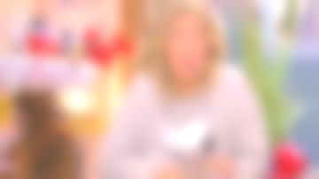 Le sweat Snoopy de Agathe Lecaron dans La maison des maternelles le 07.10.2019