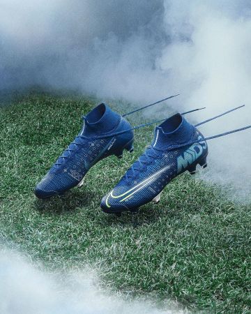 El par de Nike mercurial Superfly 7 Elite MDS FG en la cuenta de Instagram de @nikefootball