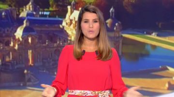 The Flowing Gown belted Scarf-Print Claudie Pierlot Karine Ferri in the loto Draw