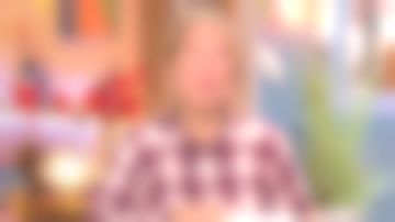 Le top à carreaux de Agathe Lecaron dans La maison des maternelles