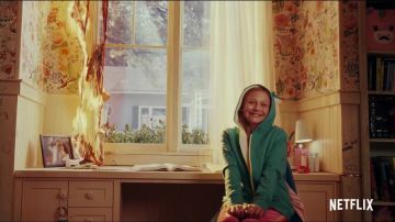 The North Face women's arcata hoodie worn by (Alyvia Alyn Lind) as seen in Daybreak (Season 1)