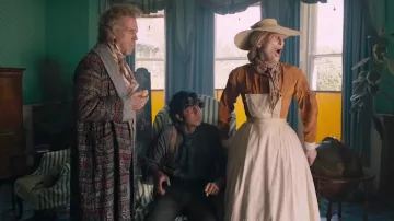 La robe de chambre de Mr Dick (Hugh Laurie) dans The Personal History of David Copperfield