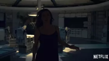 Lace chemise nightwear worn by Maureen Robinson (Molly Parker) in Lost in Space (S02)