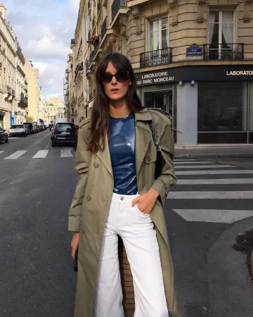 Le jean blanc de Leia sur le compte Instagram de @leiasfez