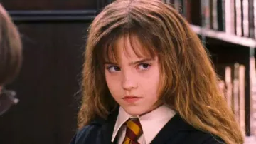 Réplica de peluca de Hermione Granger (Emma Watson) en Harry Potter en la Escuela de Hechiceros