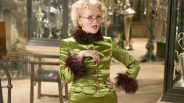 La réplica del traje verde de Rita Skeeter (Miranda Richardson) en Harry Potter y el cáliz de fuego