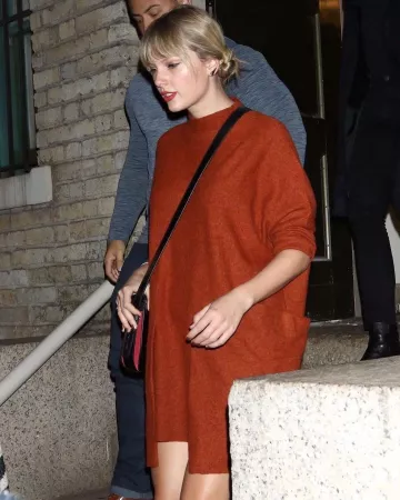 Free People zoe swit dress worn by Taylor Swift Howard Gilman Opera House October 13, 2019