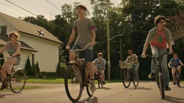 Grey shirt with blue & red stripes worn by Bill Denbrough (Jaeden Lieberher) in It Chapter Two