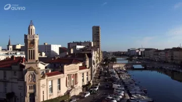 The Palais consulaire de Sète in Tomorrow belongs to us