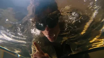 Gafas de buceo del Dr. John Dolittle (Robert Downey Jr.) en El viaje del Dr. Dolittle