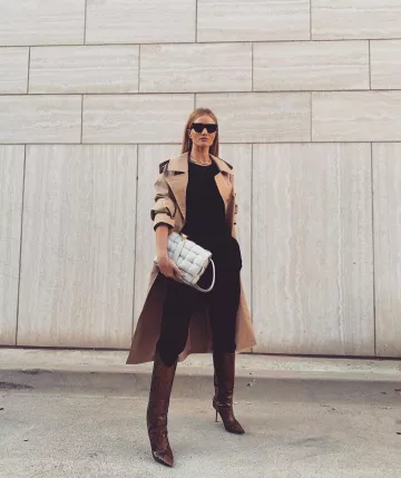 Gafas de sol Celine black celine edge usadas por Rosie Huntington-Whiteley Instagram octubre 13, 2019
