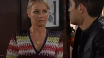 Ramy brook jaime robe portée par Sharon Collins (Sharon Cas) comme on le voit sur les Jeunes et Les Agités 14 octobre 2019