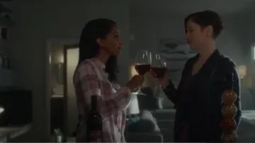 Rails pink plaid shirt worn by Kelly Olsen (Azie Tesfai) in Supergirl Season 05 Episode 02