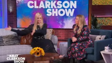 B-faible la ceinture la bri bri ceinture porté par Beth Behrs sur L'Kelly Clarkson Montrer le 8 octobre 2019